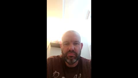 Snapshot of handsomejoe334 chatting on December 4, 4:38 pm handsomejoe334 online show from December 4, 4:38 pm