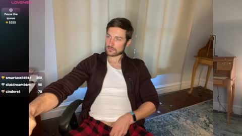 Snapshot of handsumhung chatting on December 17, 8:48 pm handsumhung online show from December 17, 8:48 pm