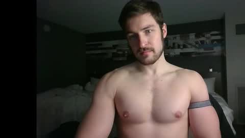 handsumhung online show from March 18, 12:36 am