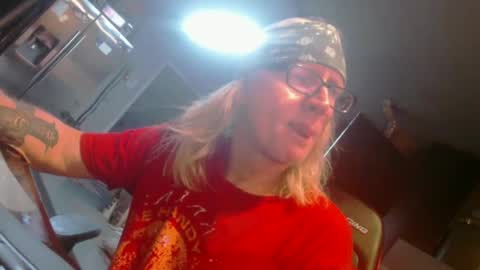 Snapshot of handyman5303 chatting on January 17, 8:02 am Handystudman online show from January 17, 8:02 am