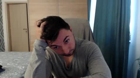 Snapshot of hankmalone chatting on January 7, 6:27 am HankMalone online show from January 7, 6:27 am