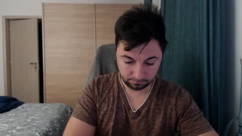 Snapshot of hankmalone chatting on February 17, 3:58 am HankMalone online show from February 17, 3:58 am