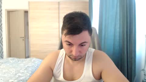 Snapshot of hankmalone chatting on February 26, 6:15 am HankMalone online show from February 26, 6:15 am