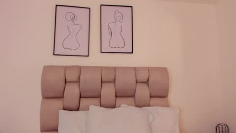 Snapshot of hanna__evans_ chatting on September 17, 12:40 pm hanna__evans_ online show from September 17, 12:40 pm
