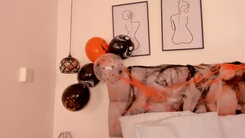 Snapshot of hanna__evans_ chatting on October 25, 12:45 pm hanna__evans_ online show from October 25, 12:45 pm