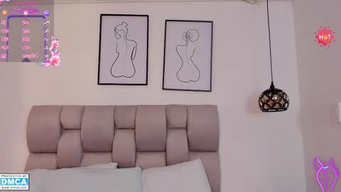 Snapshot of hanna__evans_ chatting on November 2, 12:07 pm hanna__evans_ online show from November 2, 12:07 pm