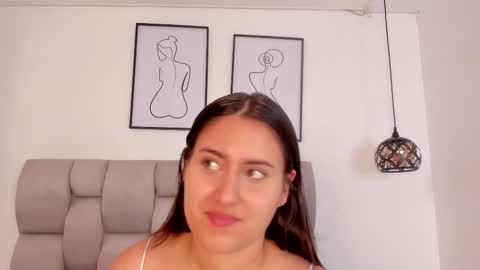 Snapshot of hanna__evans_ chatting on November 5, 12:38 pm hanna__evans_ online show from November 5, 12:38 pm