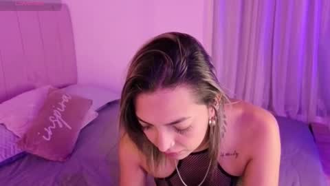 Hanna And Samantha online show from October 16, 7:48 pm