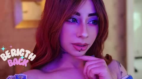Snapshot of hanna_azumi_ chatting on January 5, 6:24 am hanna online show from January 5, 6:24 am