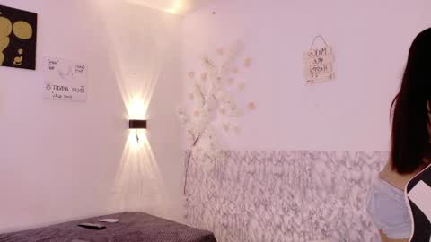 hanna_brownsxy online show from March 28, 10:42 pm