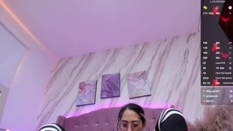 Snapshot of hanna_corne chatting on December 19, 5:08 pm HANNA online show from December 19, 5:08 pm