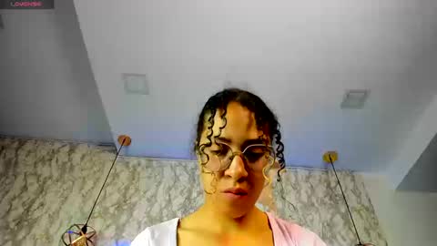 Snapshot of hanna_corne chatting on September 13, 1:33 pm HANNA online show from September 13, 1:33 pm