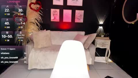  im Hanna online show from February 19, 3:38 pm