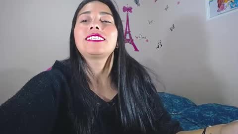 Snapshot of hanna_girl21 chatting on May 9, 10:26 pm HANNA online show from May 9, 10:26 pm