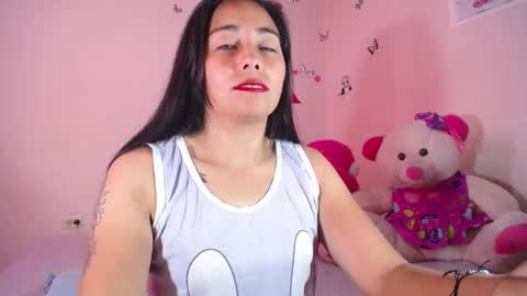Snapshot of hanna_girl21 chatting on June 7, 6:55 pm HANNA online show from June 7, 6:55 pm