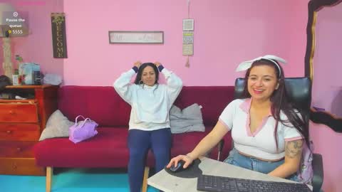 Snapshot of hanna_mature01 chatting on November 1, 8:44 pm Hanna online show from November 1, 8:44 pm