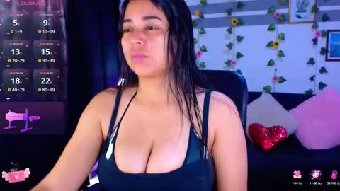 hannaagt online show from November 4, 5:23 pm