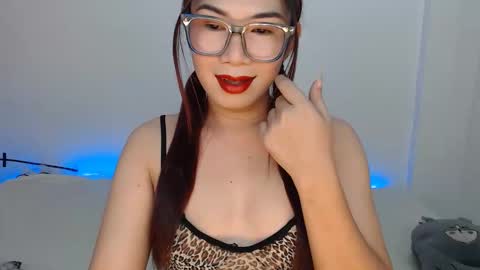 Snapshot of hannabanana_ts chatting on October 20, 3:51 am Hannah online show from October 20, 3:51 am