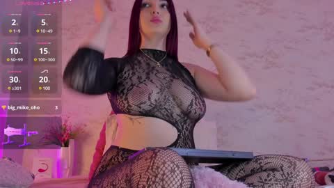 Snapshot of hannablaze_ chatting on January 25, 3:40 am HannaB online show from January 25, 3:40 am