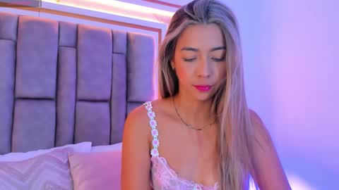 Eliana online show from February 26, 12:09 am