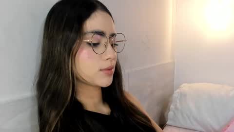 Snapshot of hannaconnorr chatting on October 3, 11:51 am Hanna Connor online show from October 3, 11:51 am