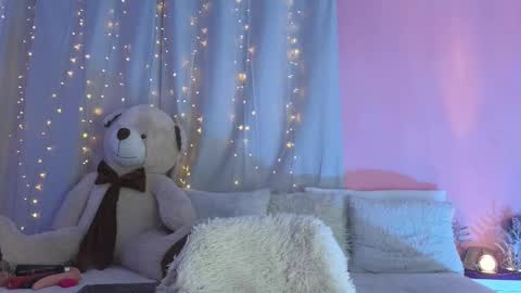 Snapshot of hannacruzsj chatting on November 13, 9:14 pm hannacruzsj online show from November 13, 9:14 pm