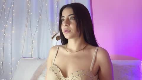 Snapshot of hannacruzsj chatting on December 3, 5:00 pm hannacruzsj online show from December 3, 5:00 pm