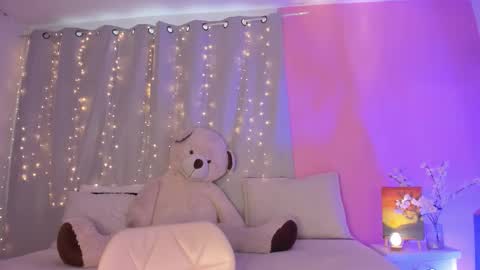 hannacruzsj online show from February 7, 6:11 pm