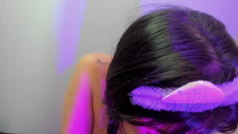 HannaDawsons online show from January 4, 2:35 am