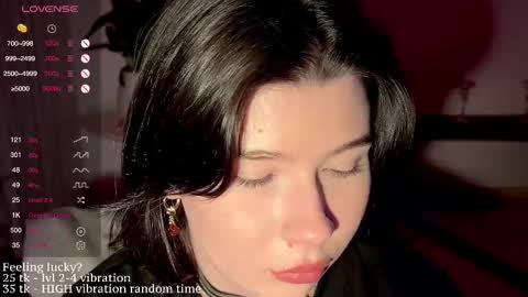 Snapshot of hannah_allin chatting on November 9, 8:07 pm Hannah Allin online show from November 9, 8:07 pm