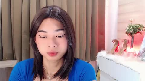 Snapshot of hannah_davis69 chatting on March 12, 12:31 am Alex online show from March 12, 12:31 am