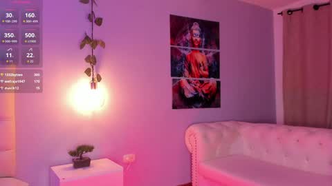 Hannah online show from February 13, 10:12 am