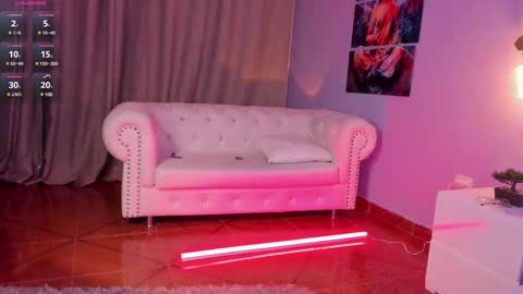 Hannah online show from March 5, 4:34 am