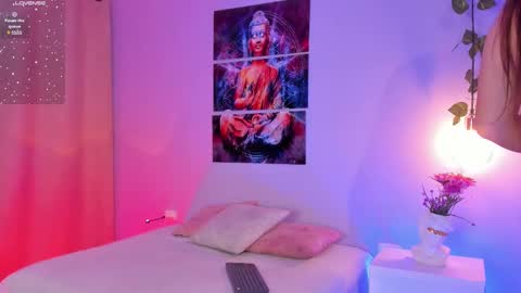 Hannah online show from March 6, 4:41 am