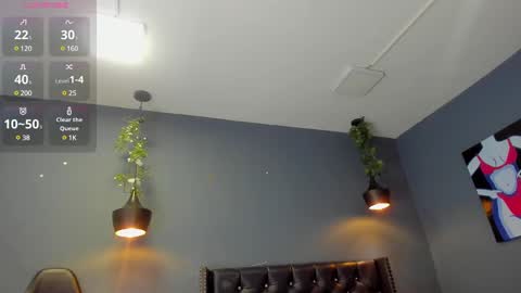 Snapshot of hannah_miller__ chatting on January 22, 11:12 am HANNAH MILLER online show from January 22, 11:12 am