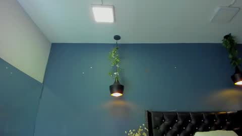 Snapshot of hannah_miller__ chatting on February 28, 5:48 pm HANNAH MILLER online show from February 28, 5:48 pm