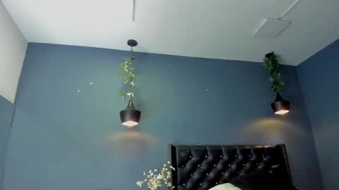 Snapshot of hannah_miller__ chatting on March 5, 5:08 pm HANNAH MILLER online show from March 5, 5:08 pm