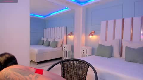 Snapshot of hannah_miltonn chatting on November 29, 1:14 pm Hannah Milton online show from November 29, 1:14 pm