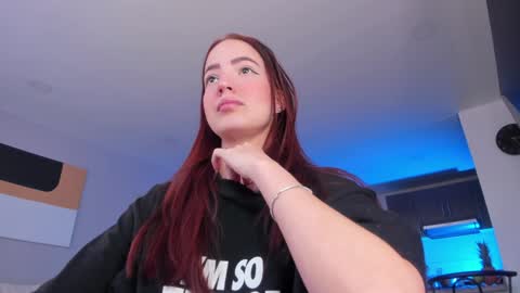 Hannah online show from February 4, 10:13 pm