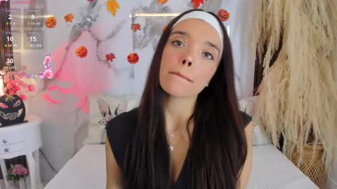 Snapshot of hannahill69 chatting on October 25, 4:53 am Hannahill69 online show from October 25, 4:53 am