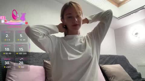 Snapshot of hannahinto chatting on September 22, 8:05 am hannahinto online show from September 22, 8:05 am