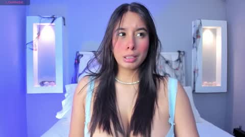 Snapshot of hannapaola chatting on November 4, 10:53 pm HannaPaola online show from November 4, 10:53 pm