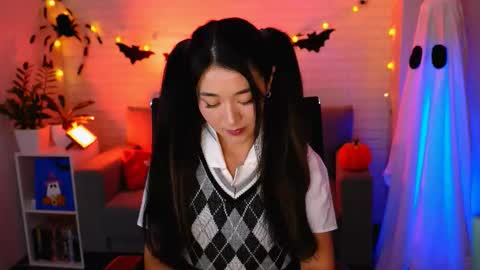 hannarosie online show from October 22, 6:40 pm