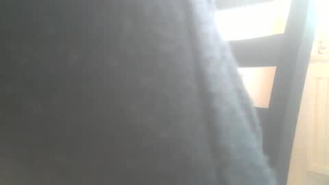 Snapshot of hannes_k chatting on February 7, 9:37 am hannes_k online show from February 7, 9:37 am