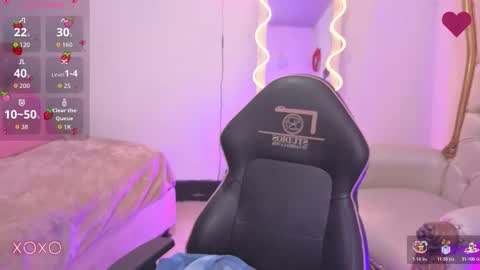 HANNI  online show from January 10, 11:34 am