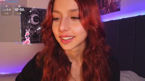 Snapshot of hanniesmile chatting on October 5, 12:53 am Hanni online show from October 5, 12:53 am