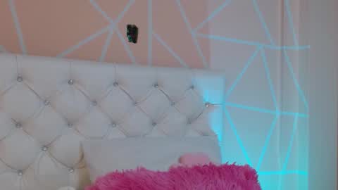 Snapshot of hantonella chatting on October 8, 6:16 pm Anto online show from October 8, 6:16 pm