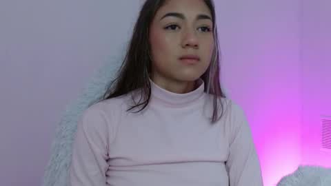 Snapshot of hantonella chatting on November 8, 11:54 am Anto online show from November 8, 11:54 am