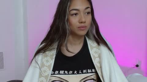 Snapshot of hantonella chatting on November 22, 2:16 pm Anto online show from November 22, 2:16 pm