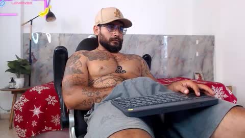 hanz_col online show from February 18, 2:35 pm